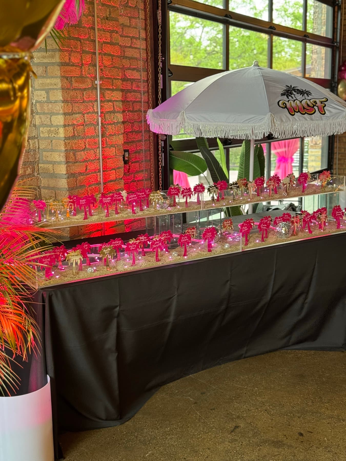 Placecards & Escort Displays 4